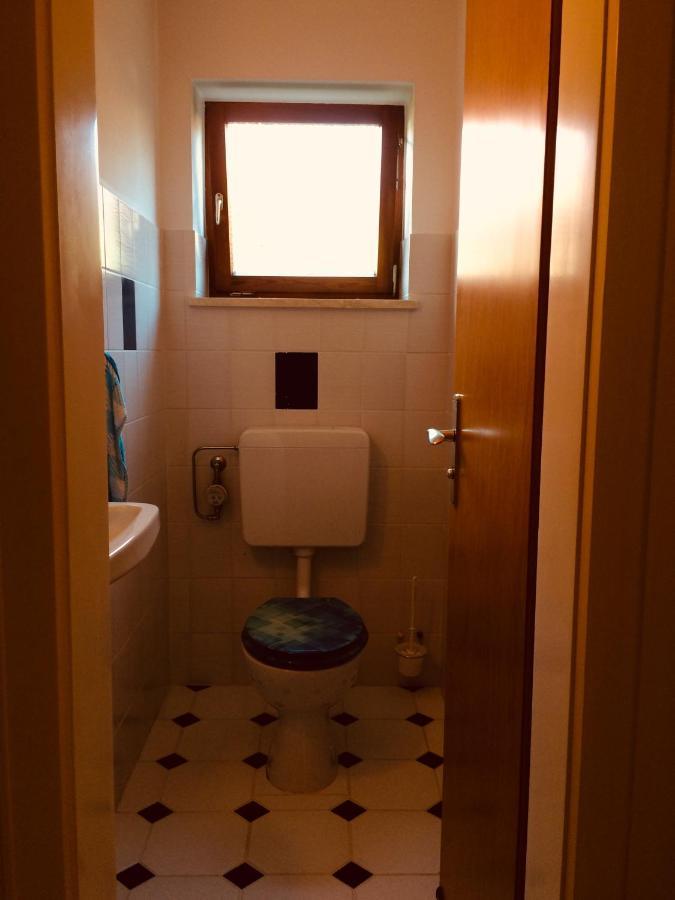 Charmantes Garten-Apartment: Erholung Im Chiemgau Unterwössen Exteriör bild