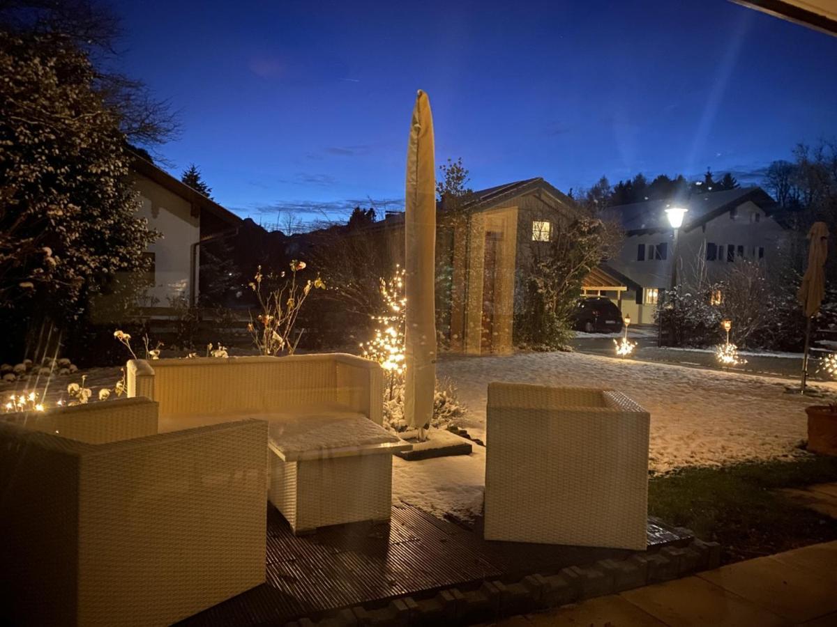 Charmantes Garten-Apartment: Erholung Im Chiemgau Unterwössen Exteriör bild