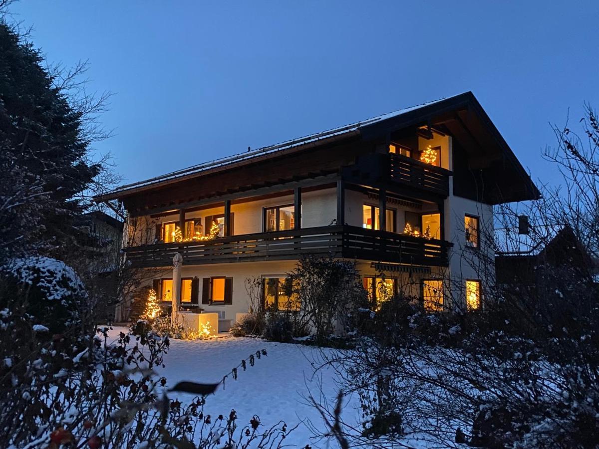 Charmantes Garten-Apartment: Erholung Im Chiemgau Unterwössen Exteriör bild